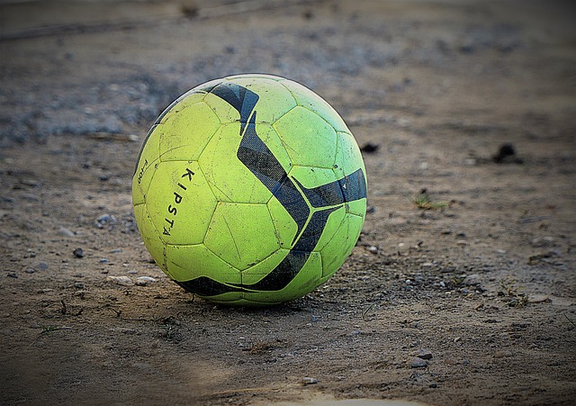 曼联一直在 曼联一直在